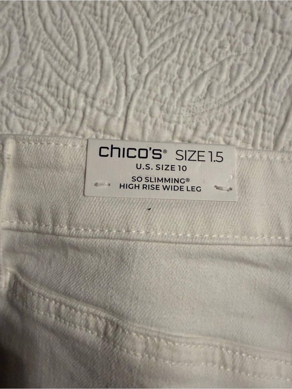Chico's White High-Rise Wide Leg Pants. NWT. Size 1.5 US 10